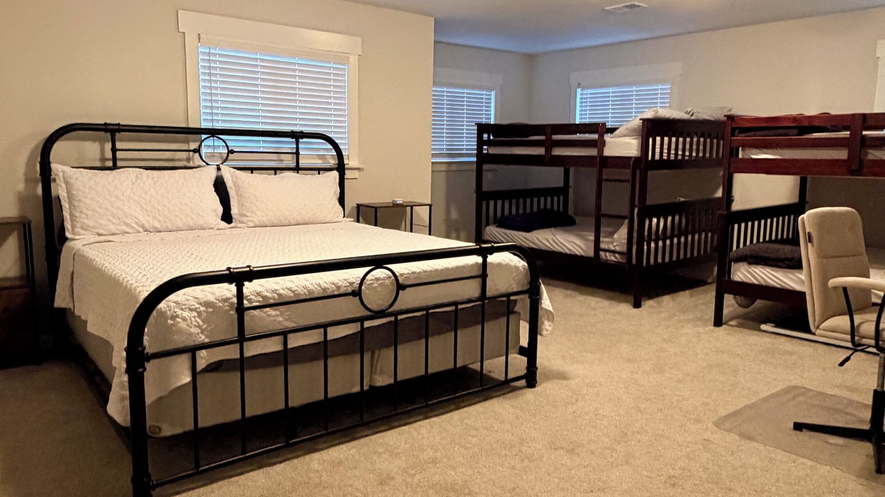 Photo of Bedroom in Climax Springs