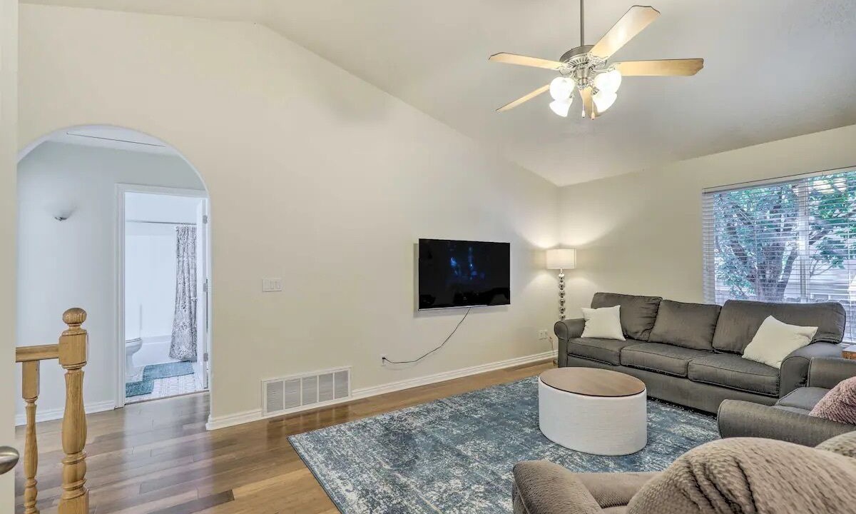 Photo of Livingroom in Bonneville