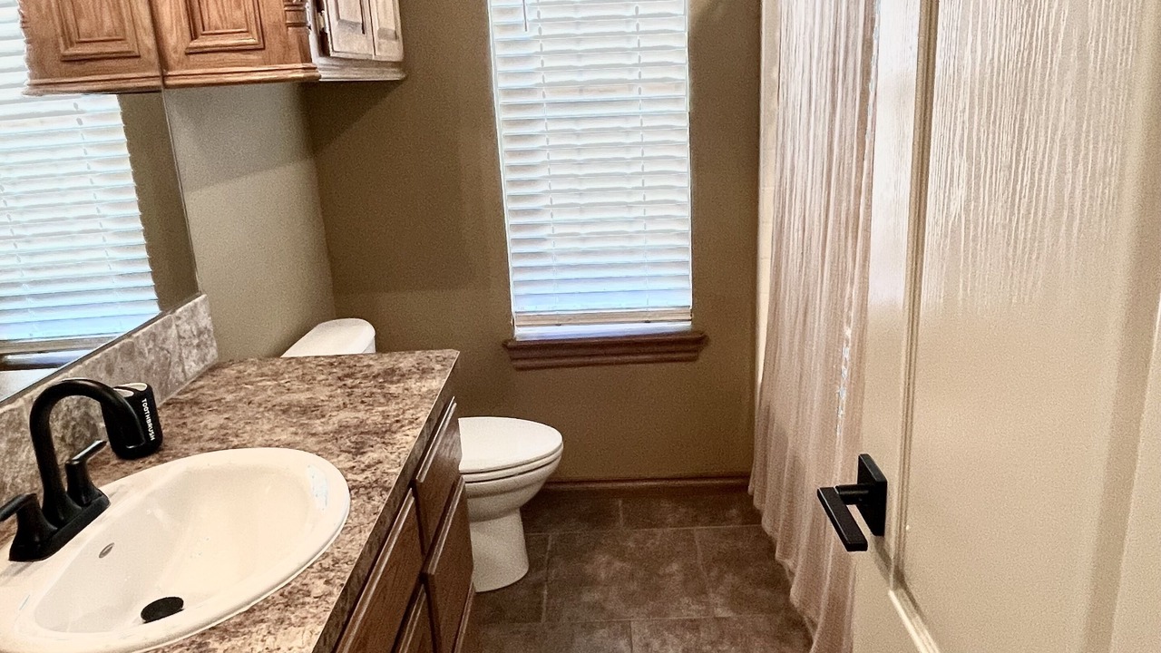 Photo of Bathroom in Elgin