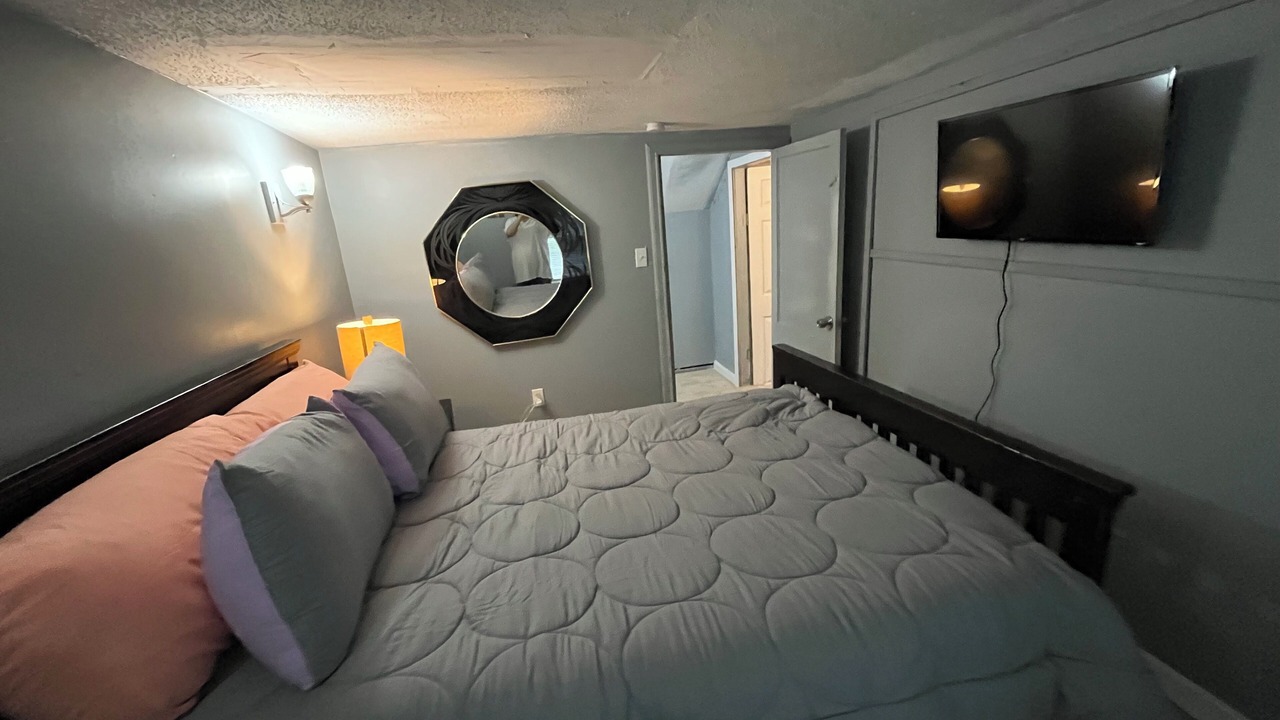 Photo of Bedroom in Inkster