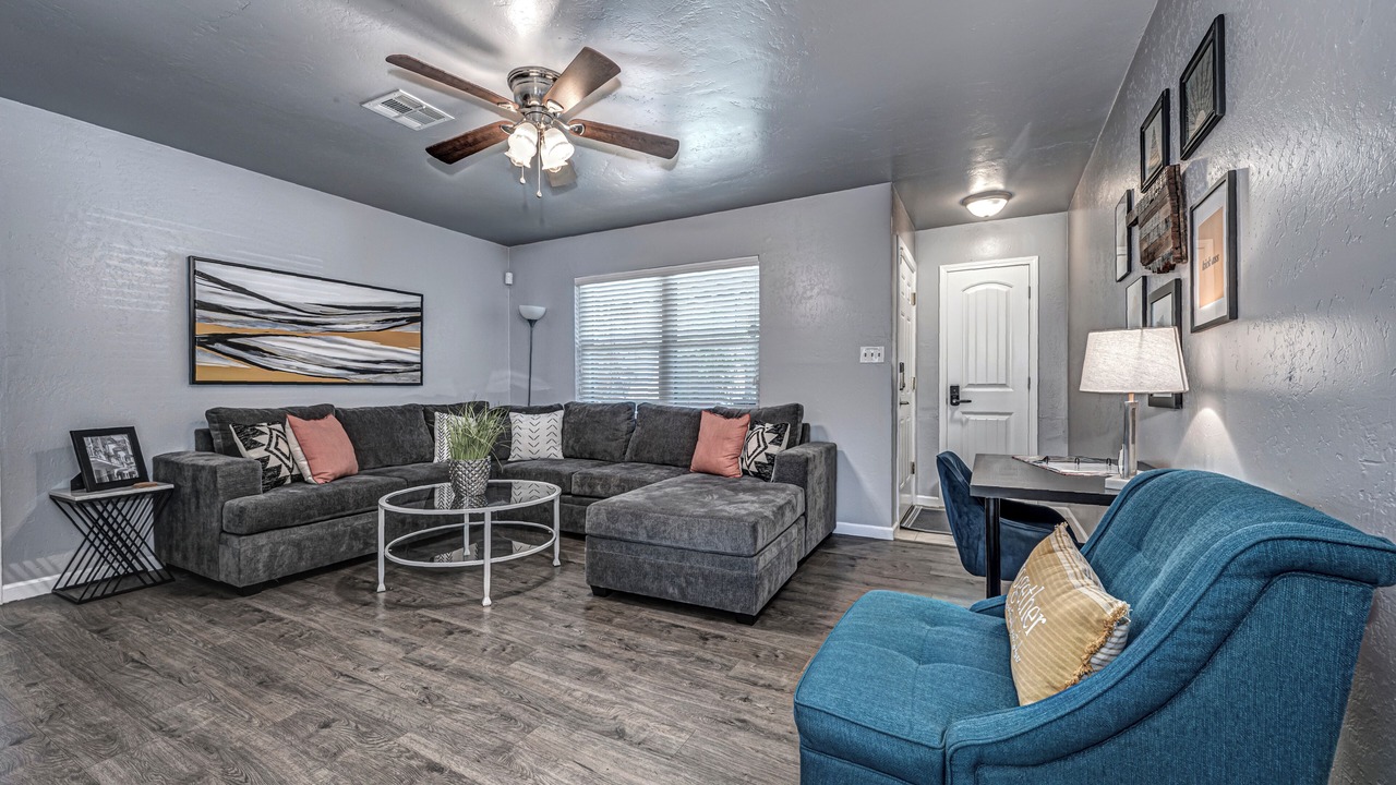 Photo of Livingroom in Norman