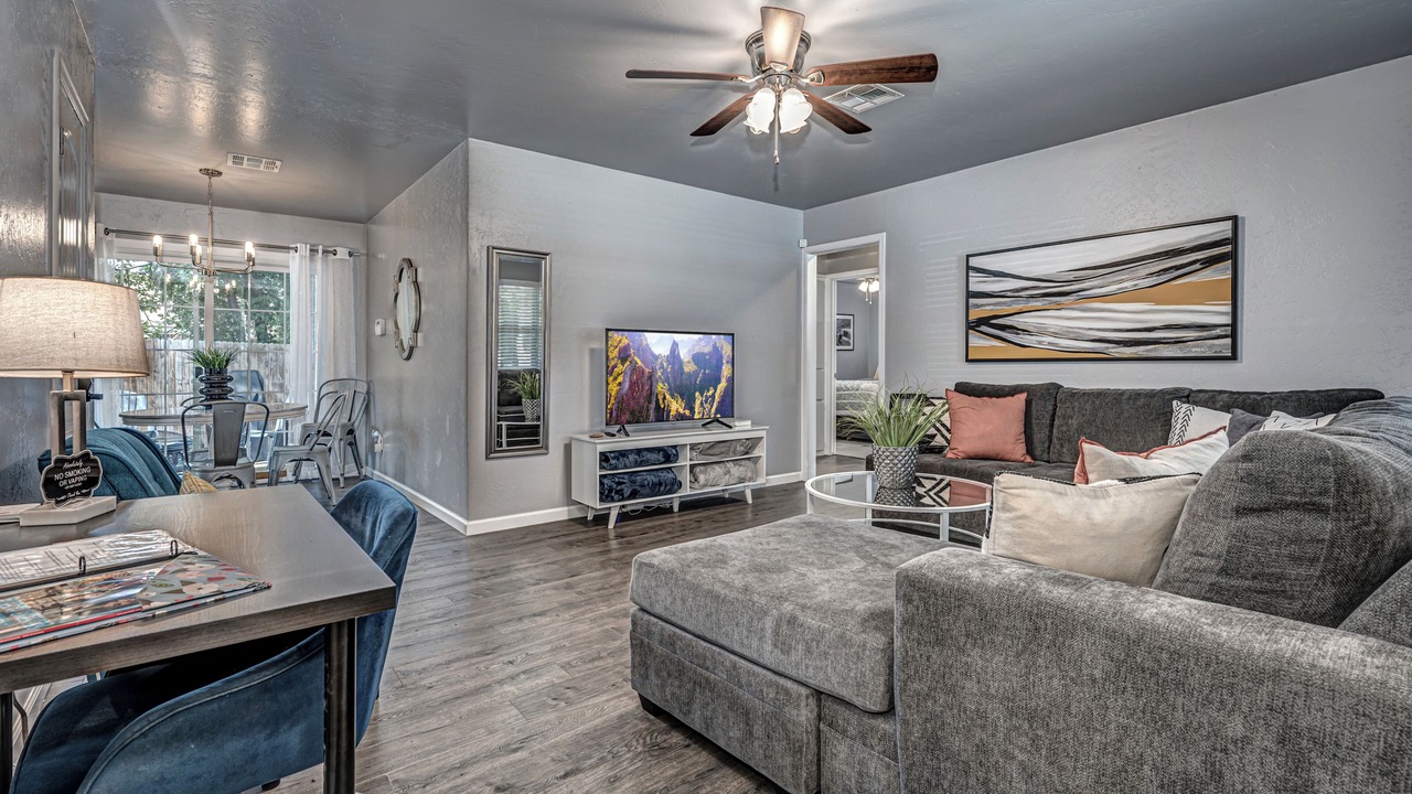 Photo of Livingroom in Norman
