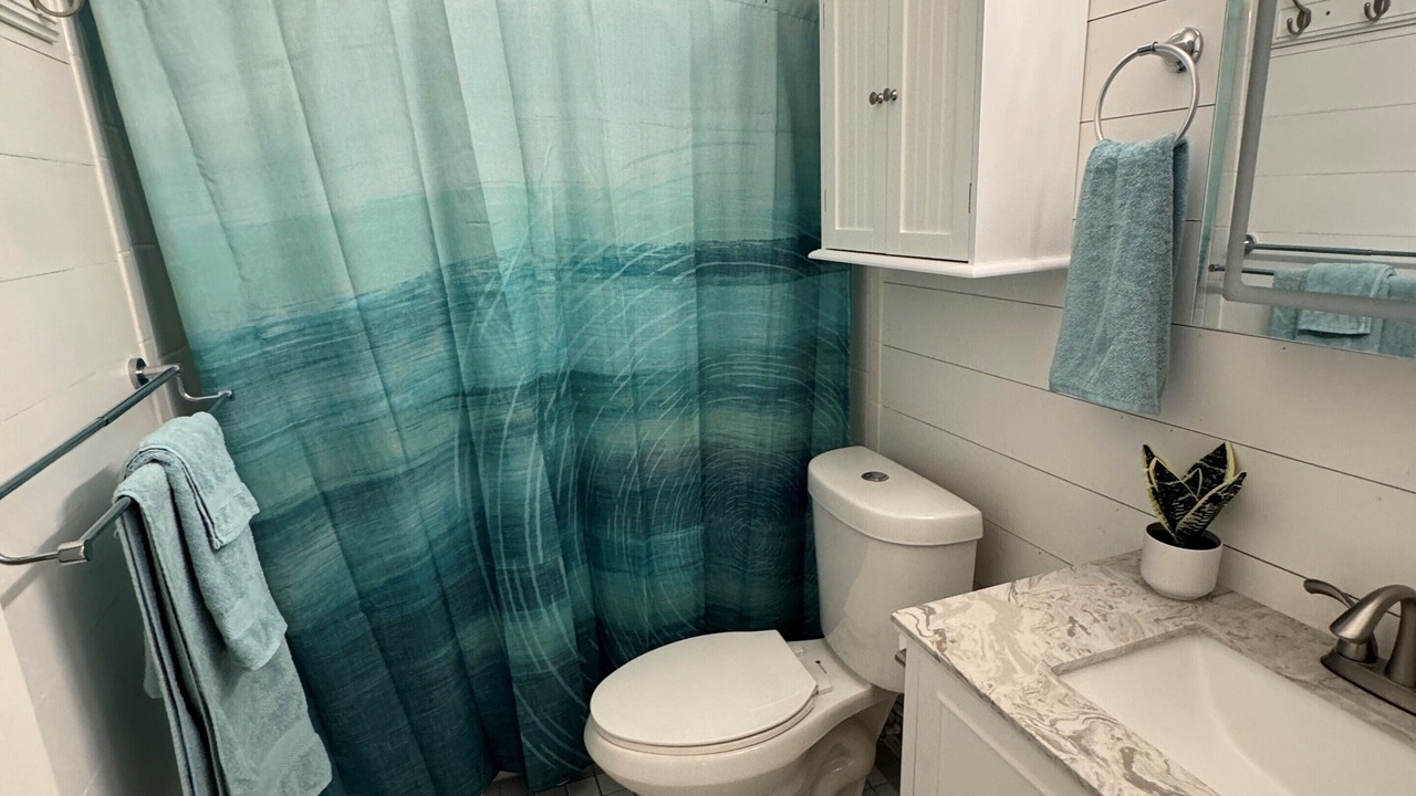 Photo of Bathroom in Waikoloa Village