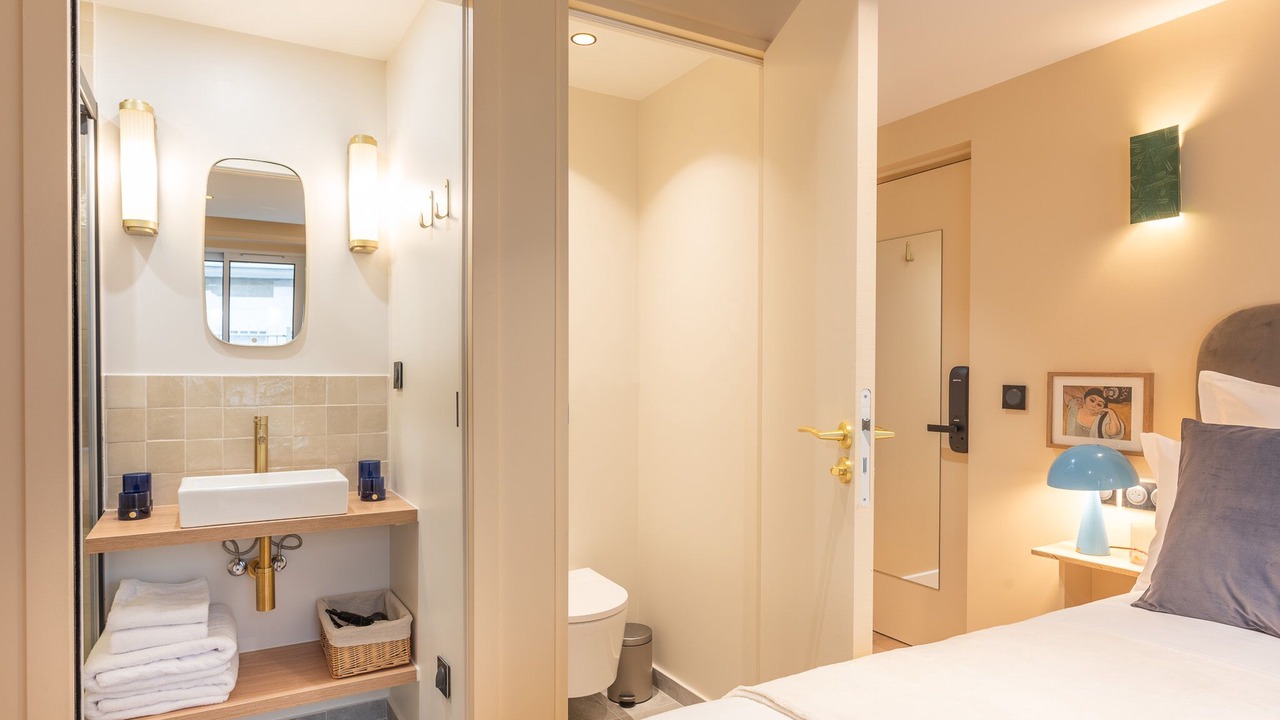 Photo of Bedroom in Grenelle