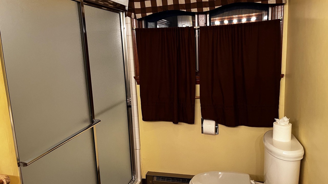 Photo of Bathroom in Antes Fort