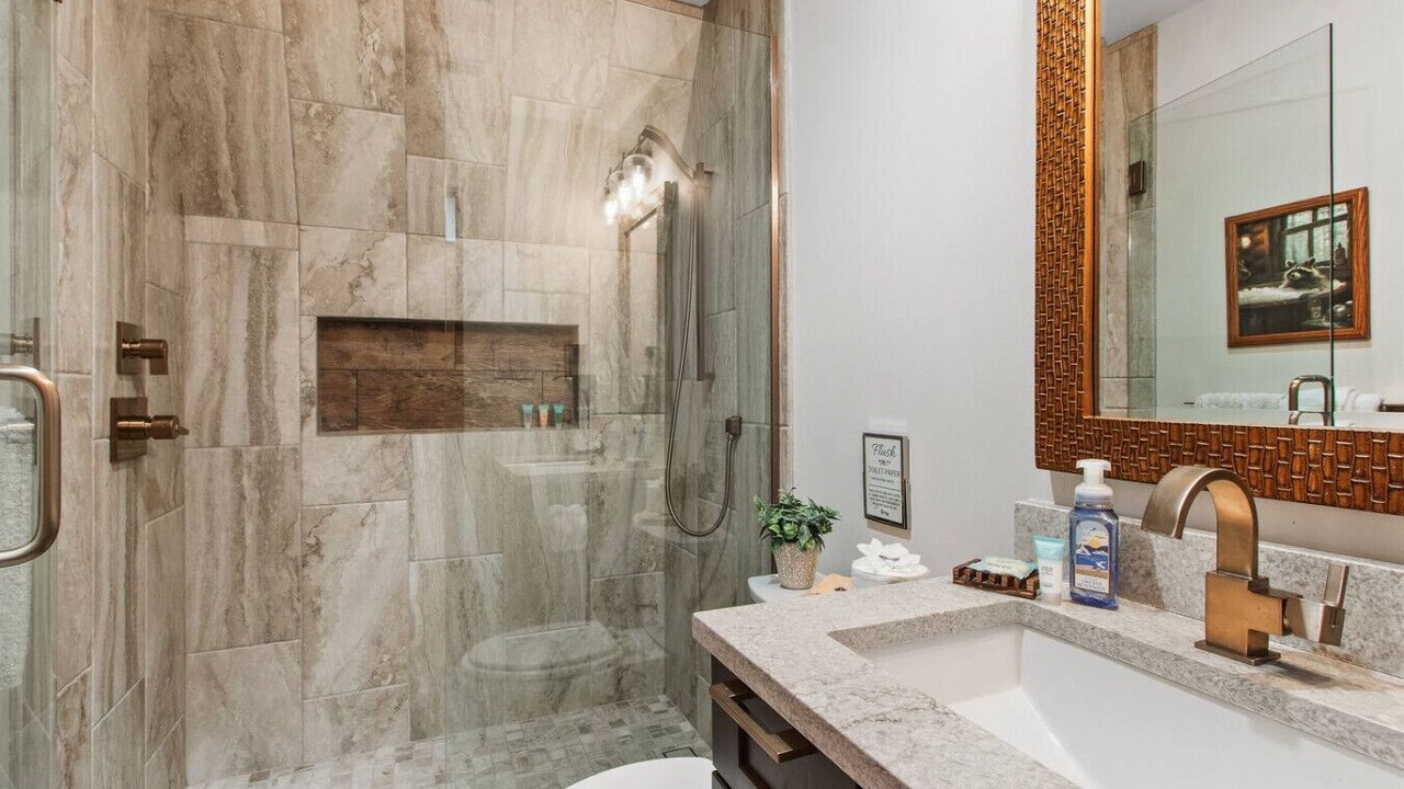 Photo of Bathroom in Whispering Hills
