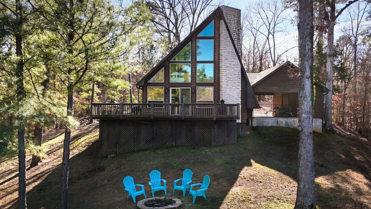 Photo of Outdoor in Whispering Hills