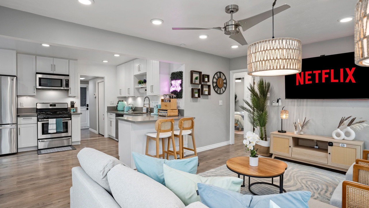 Photo of Livingroom in Oak Park