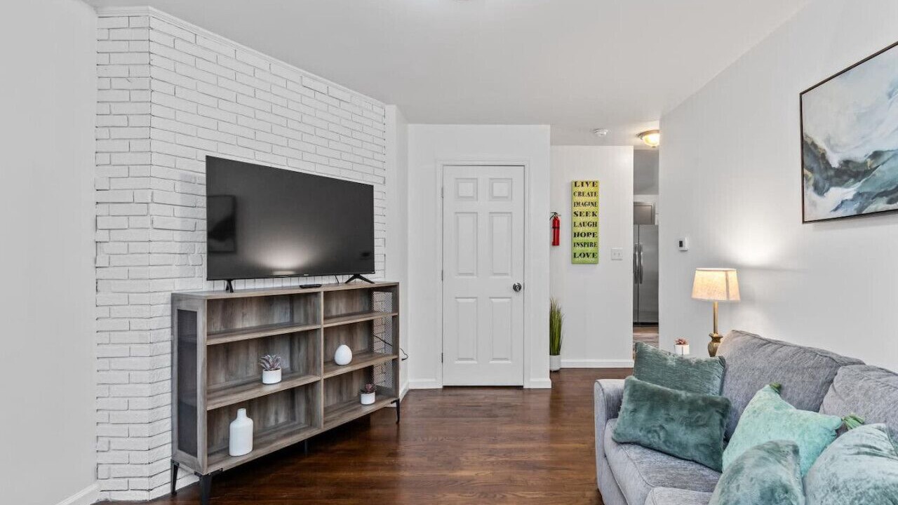 Photo of Bedroom in Hopewell