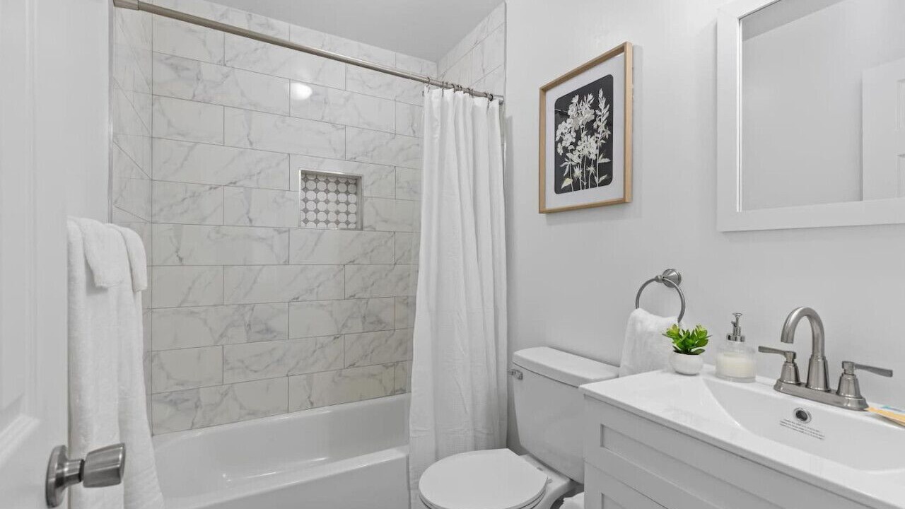 Photo of Bathroom in Hopewell