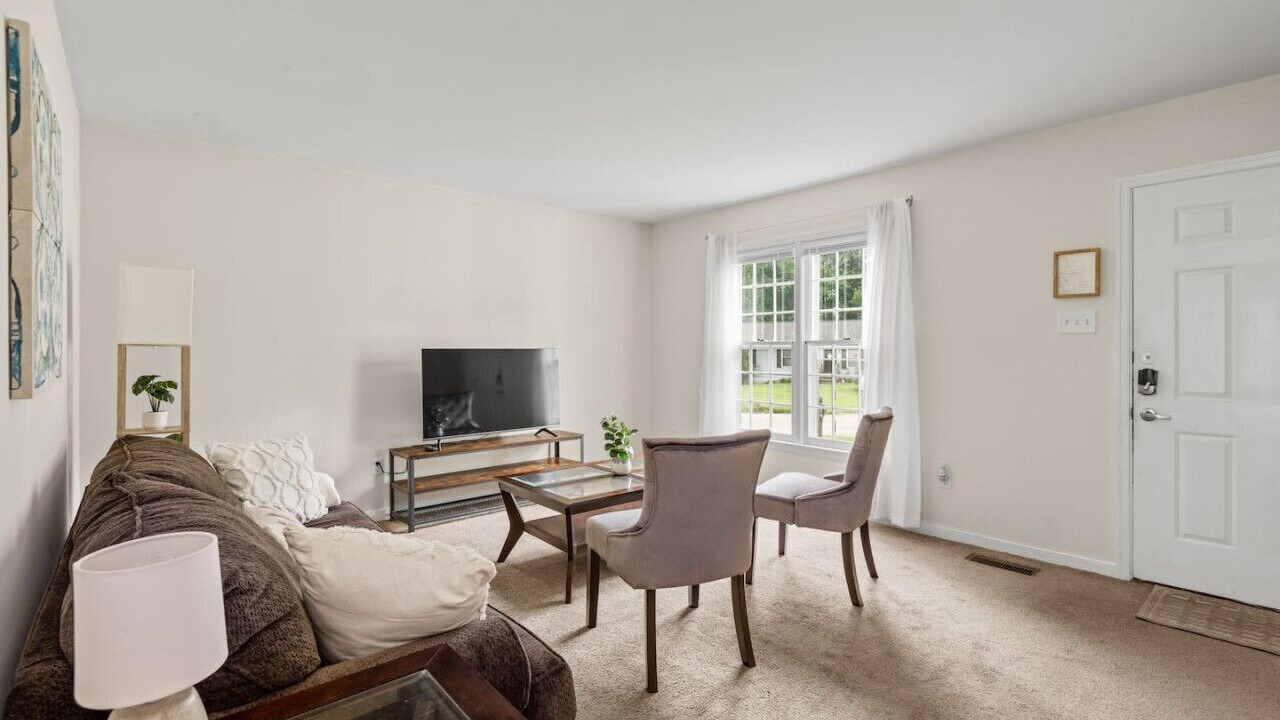 Photo of Bedroom in North Chesterfield
