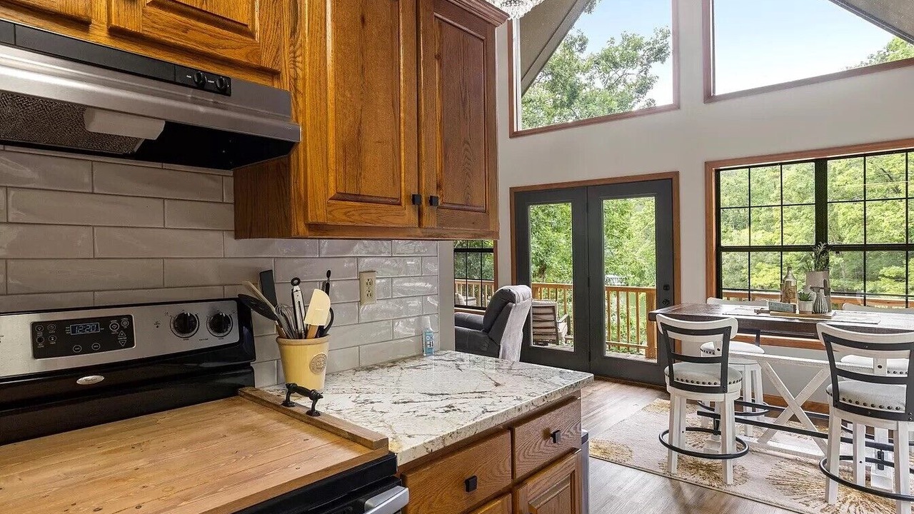 Photo of Kitchen in Ten Mile