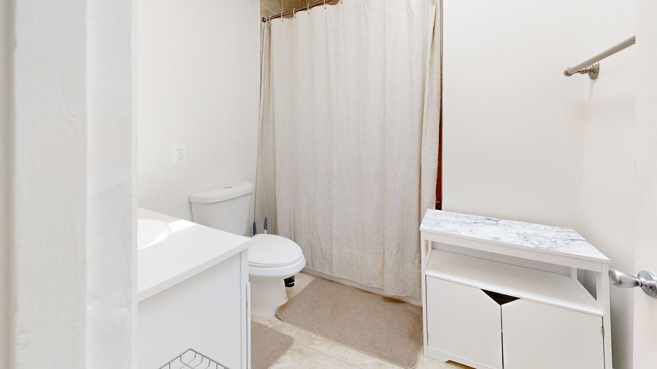 Photo of Bathroom in Brightwood Park