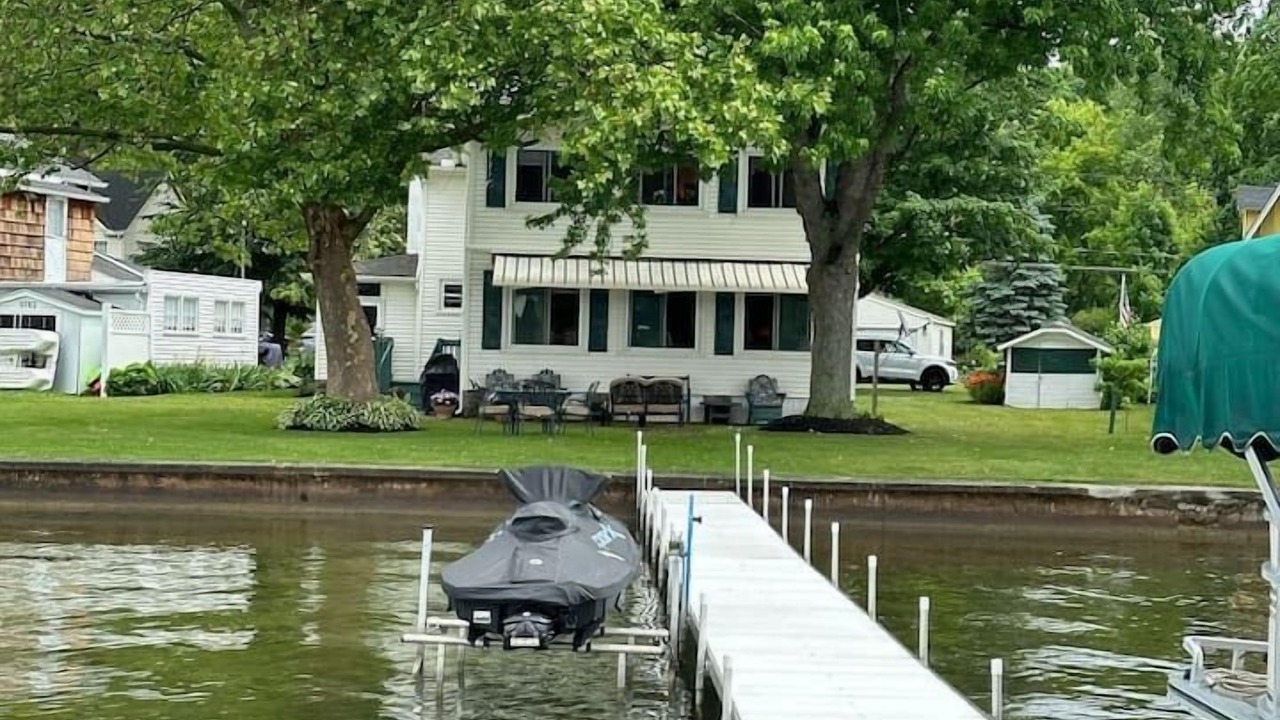 Photo of Outdoor in Livonia