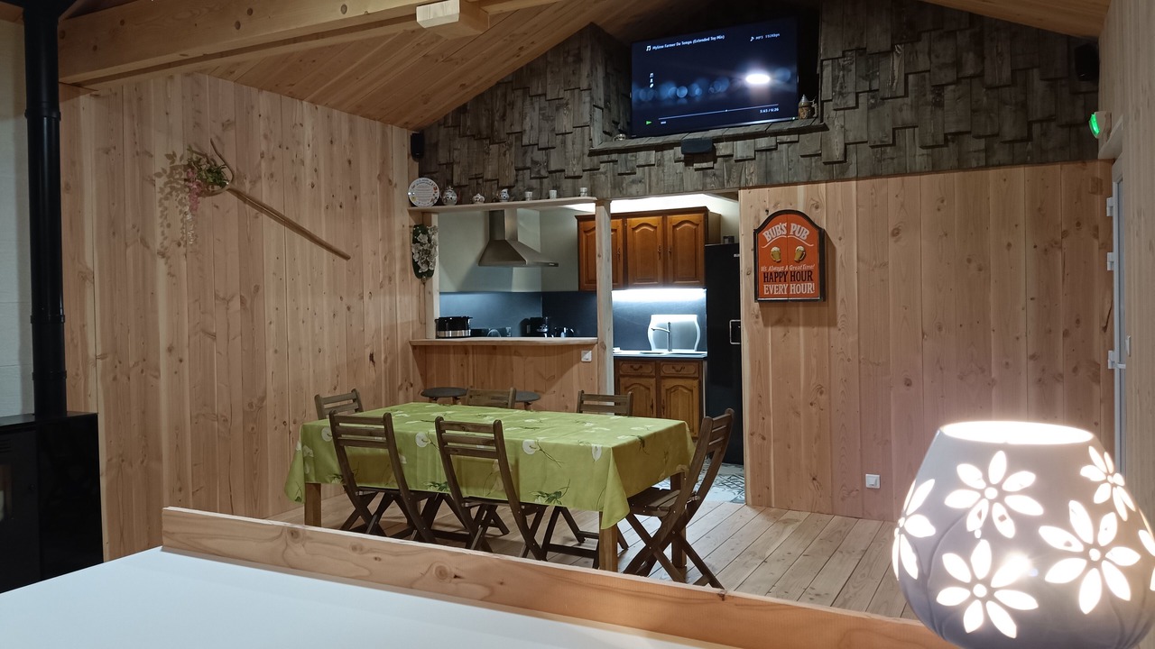 Photo of Others in Dury