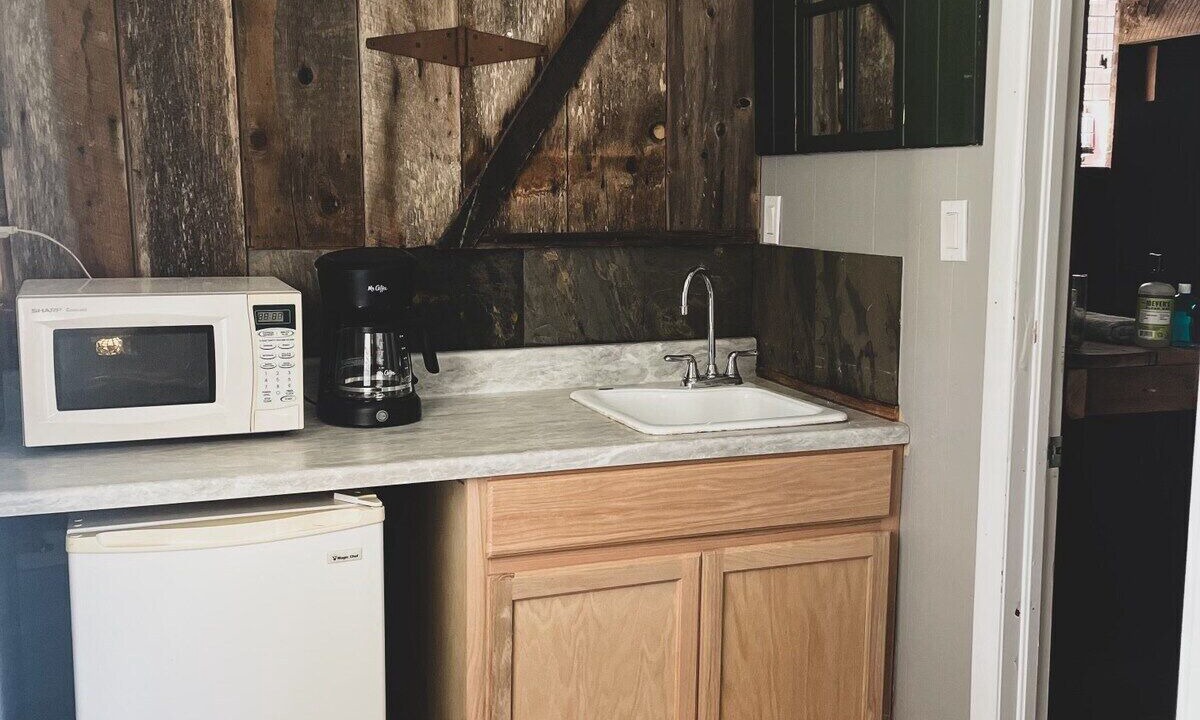 Photo of Kitchen in Eureka Springs Historic District