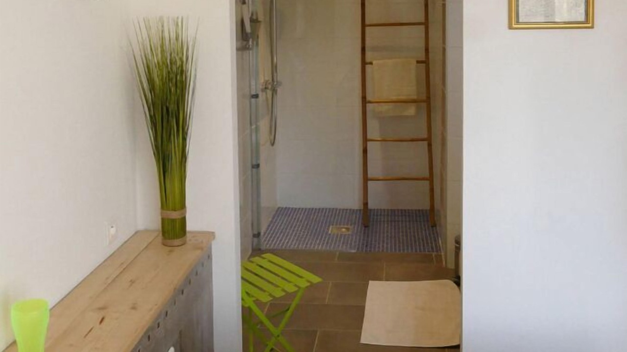 Photo of Bathroom in Cereste