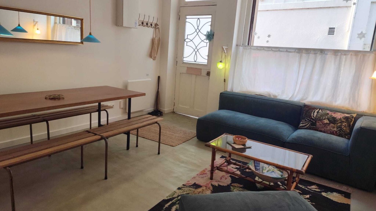 Photo of Livingroom in Fecamp