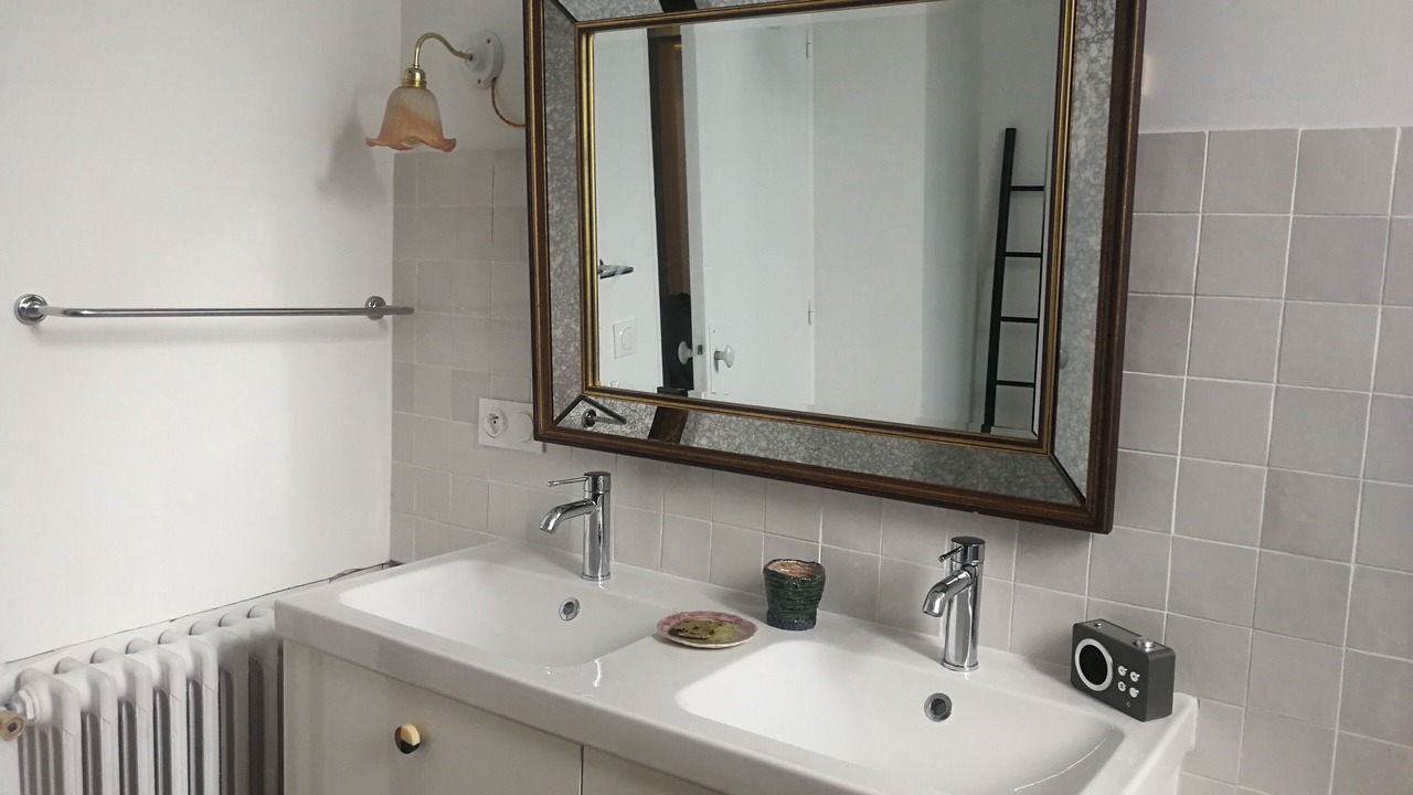 Photo of Bathroom in Fecamp