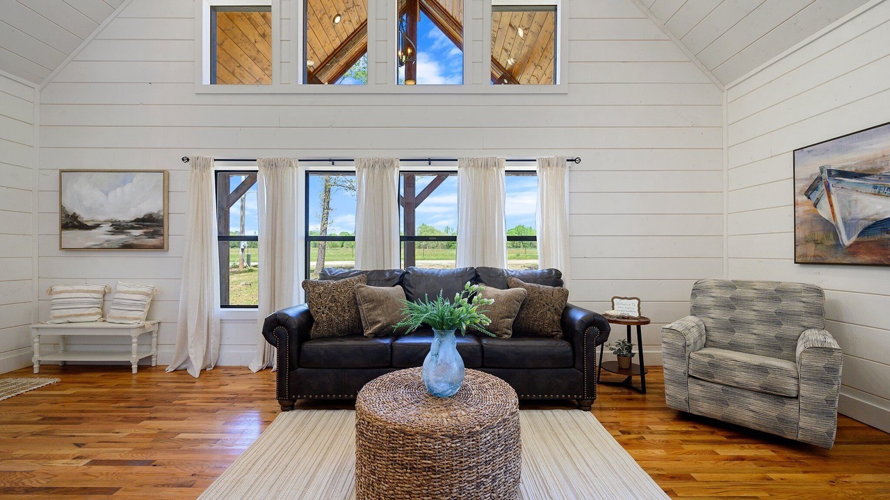 Photo of Livingroom in Golden