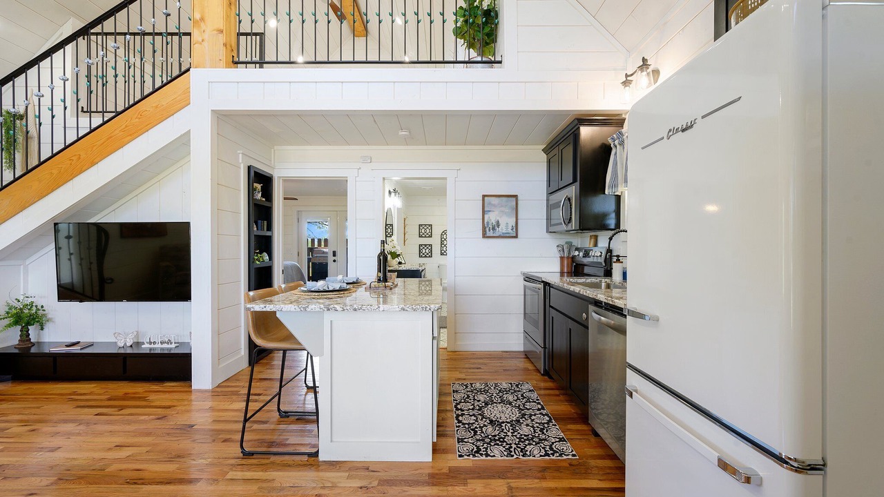 Photo of Kitchen in Golden