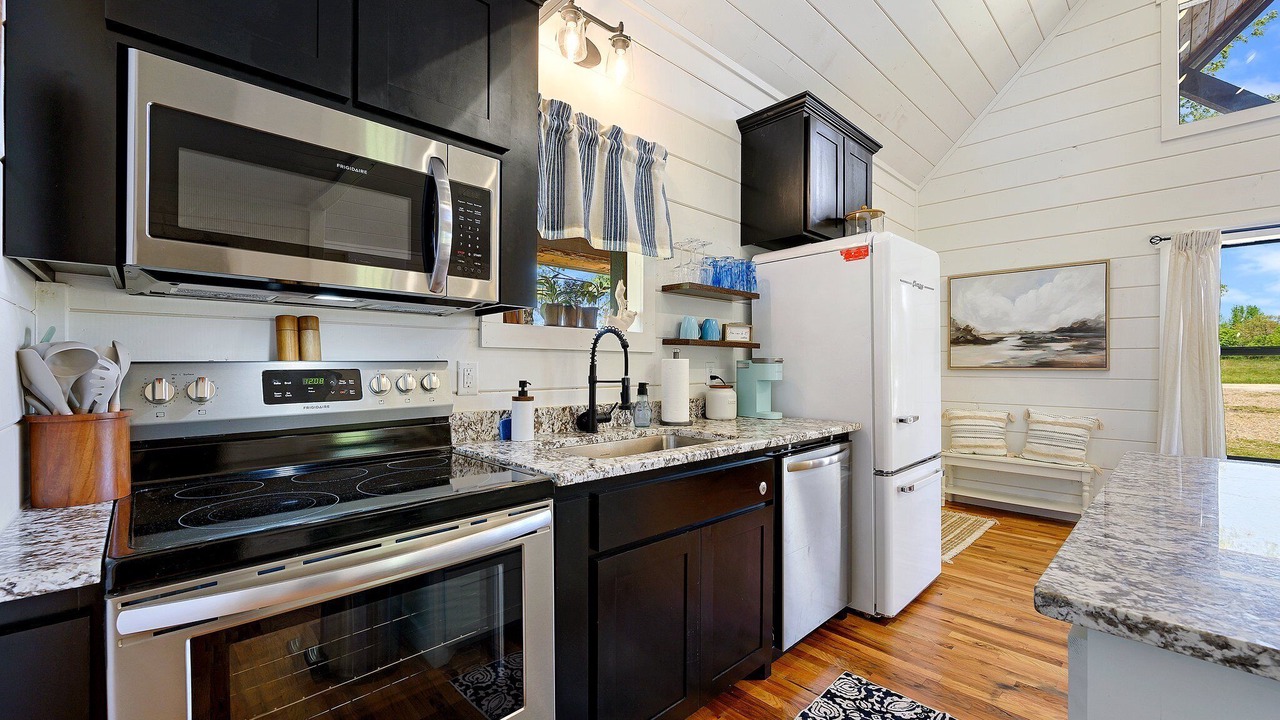 Photo of Kitchen in Golden