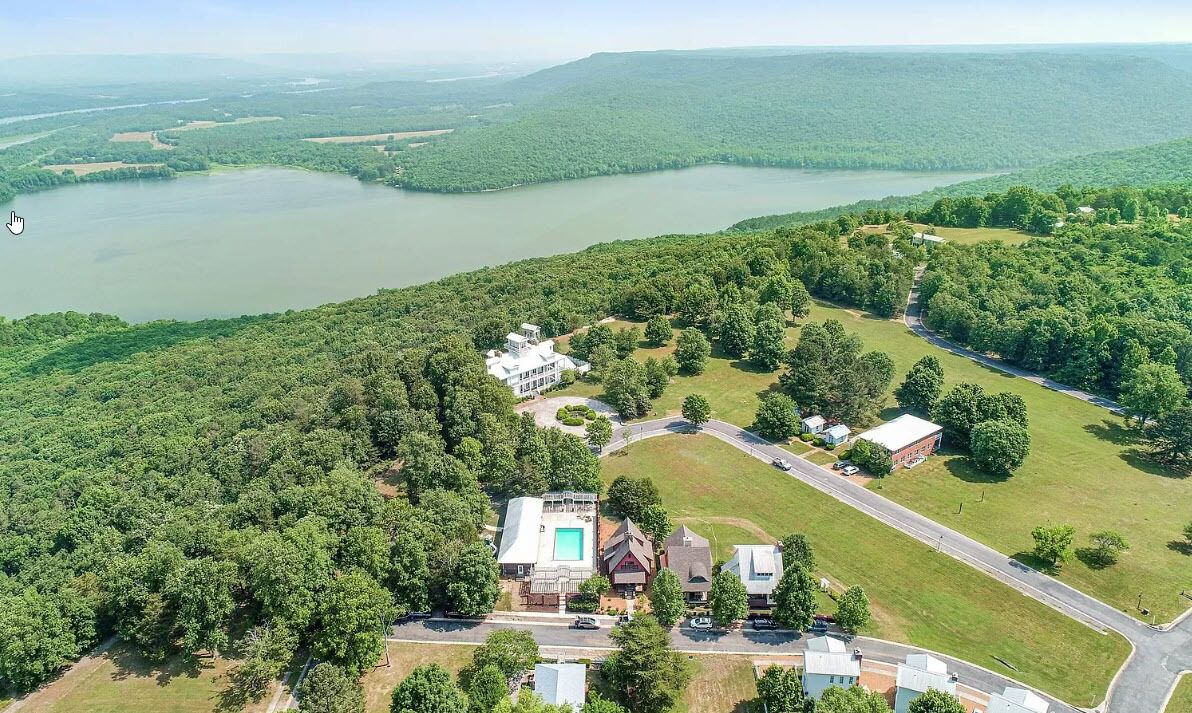Photo of Outdoor in Pisgah