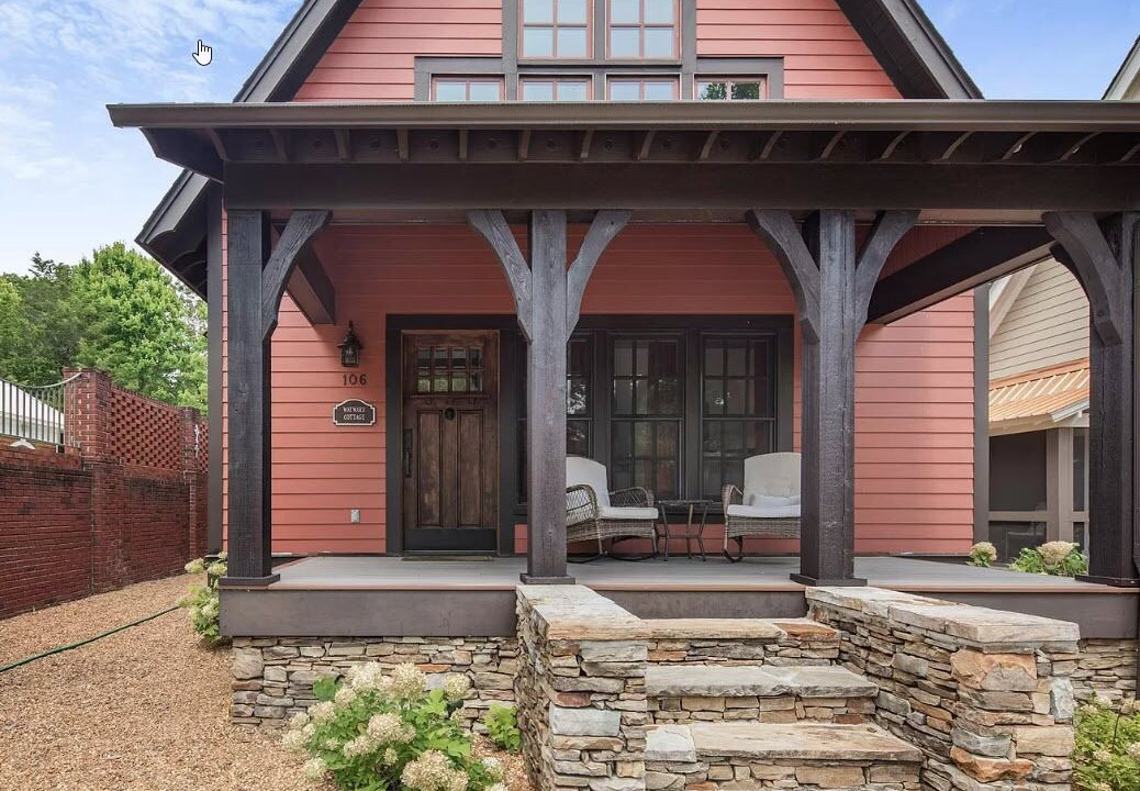Photo of Patio Balcony in Pisgah