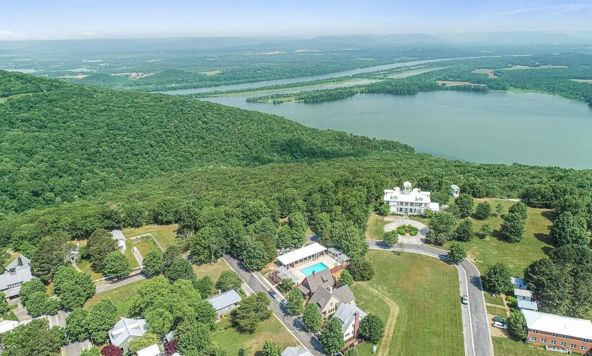 Photo of Outdoor in Pisgah