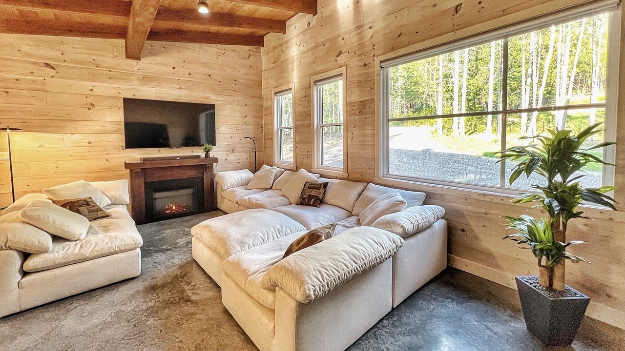 Photo of Livingroom in New Richmond