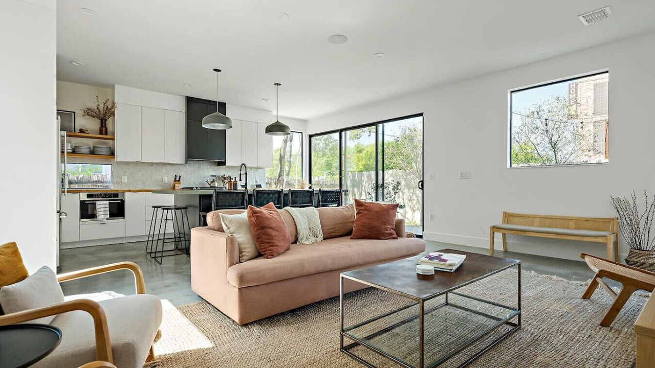 Photo of Livingroom in Holly