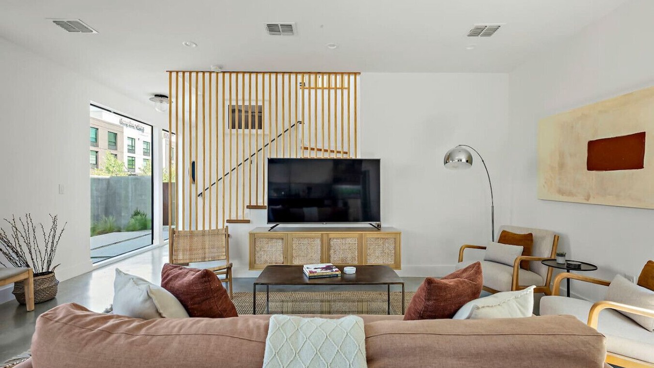 Photo of Livingroom in Holly