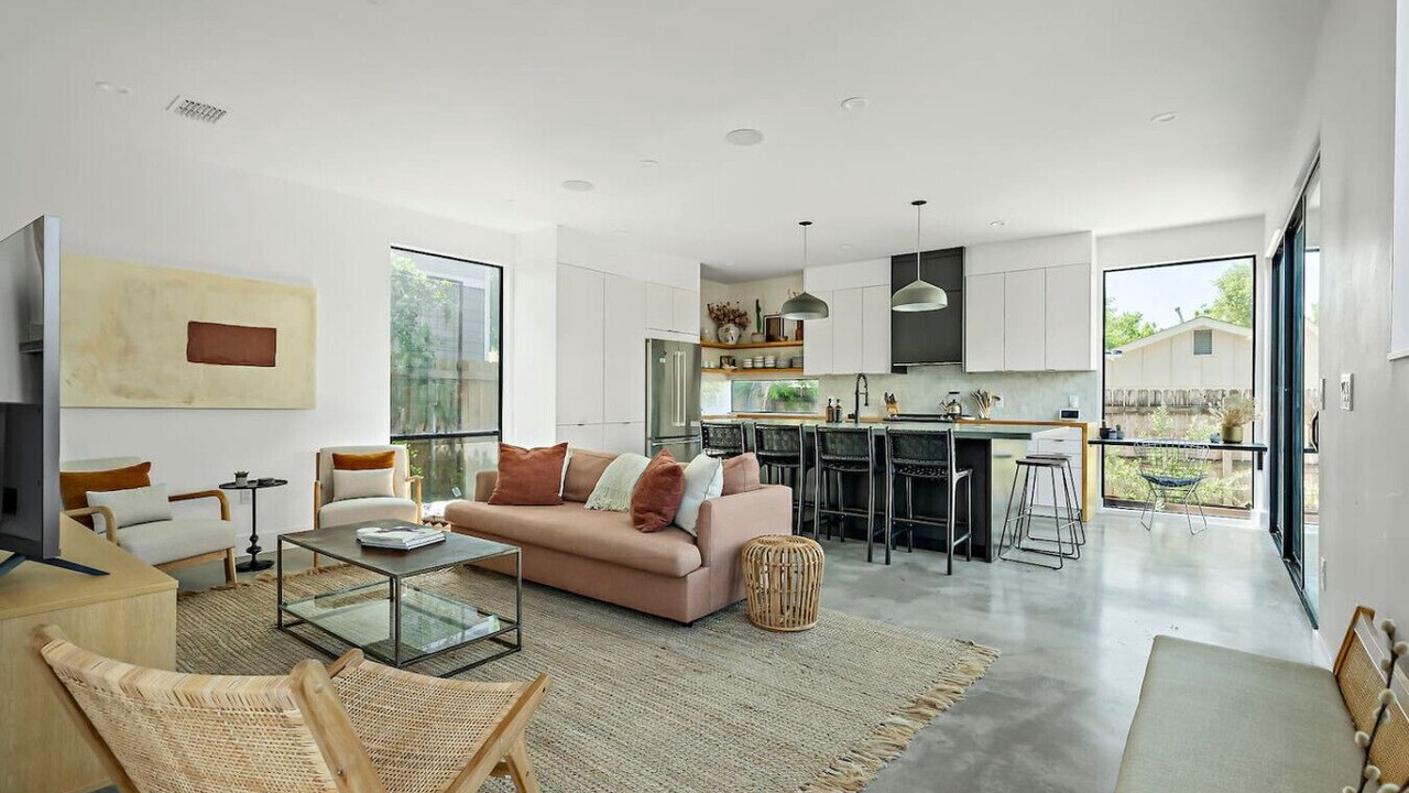 Photo of Livingroom in Holly