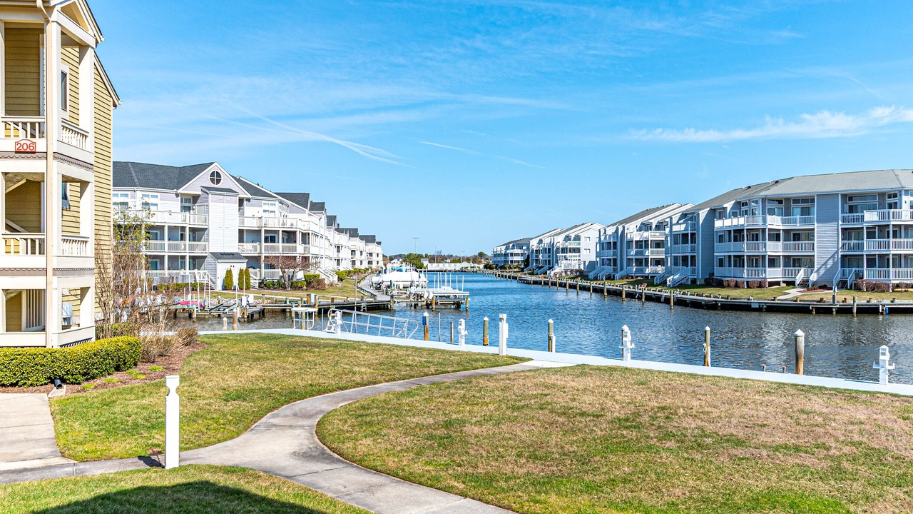 Photo of Others in Heron Harbour Isle