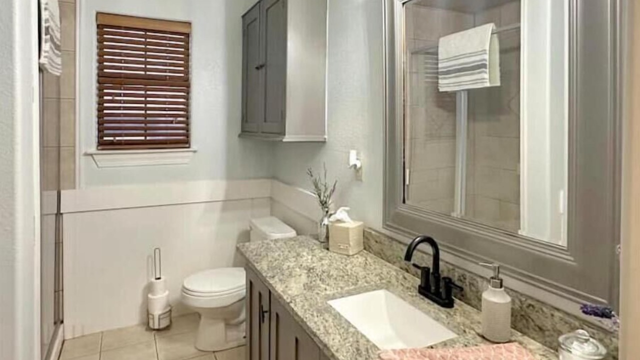 Photo of Bathroom in Myra