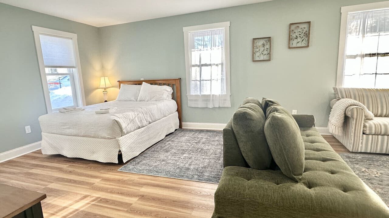 Photo of Bedroom in Town Hill