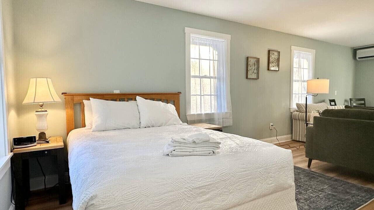Photo of Bedroom in Town Hill