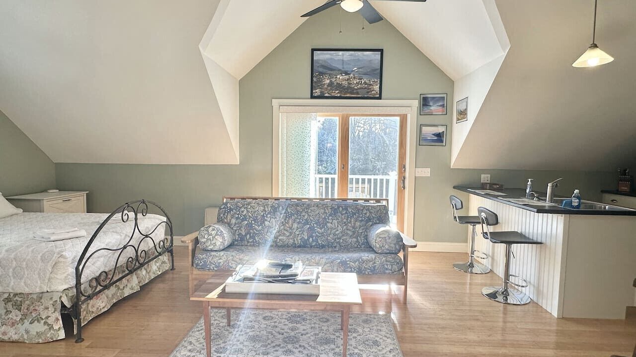 Photo of Bedroom in Town Hill