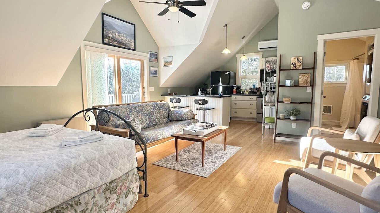 Photo of Bedroom in Town Hill