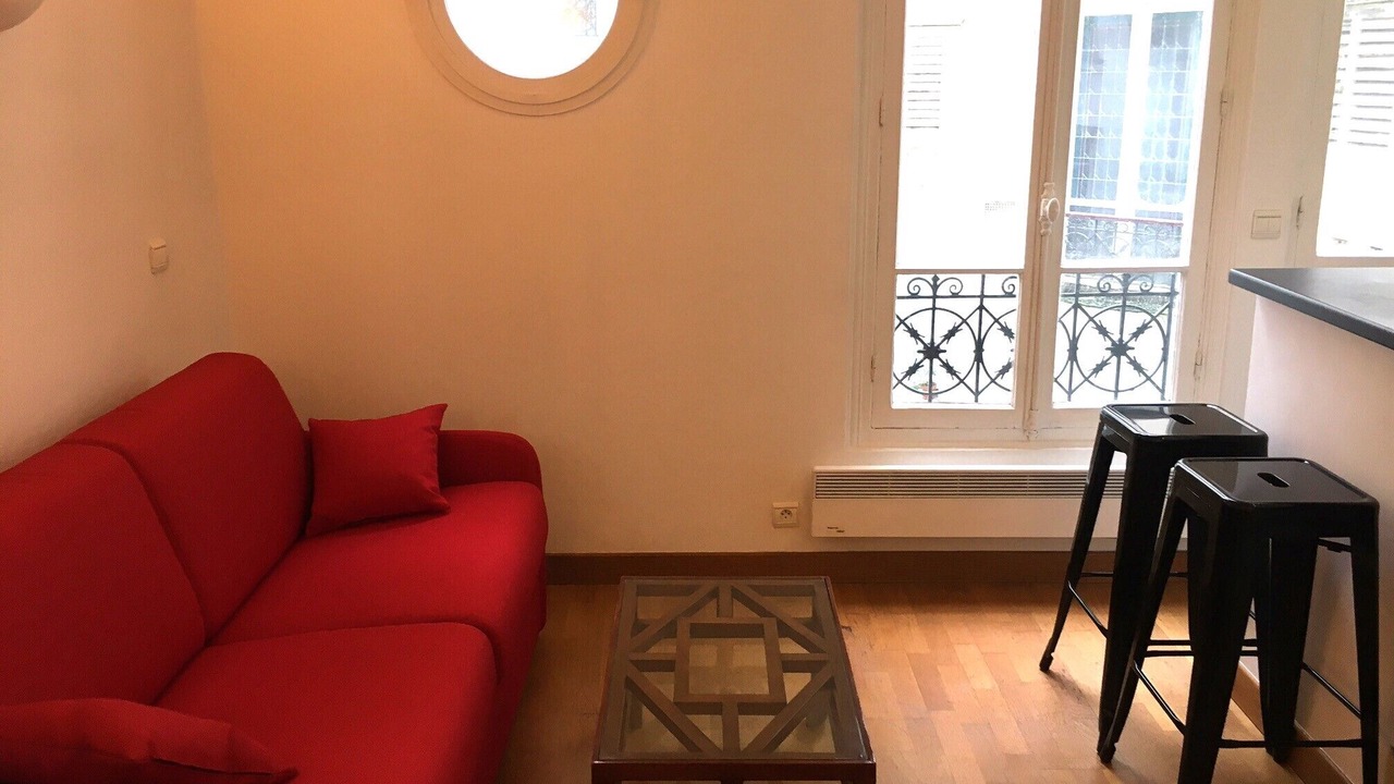 Photo of Livingroom in Quartier des Grandes-Carrieres