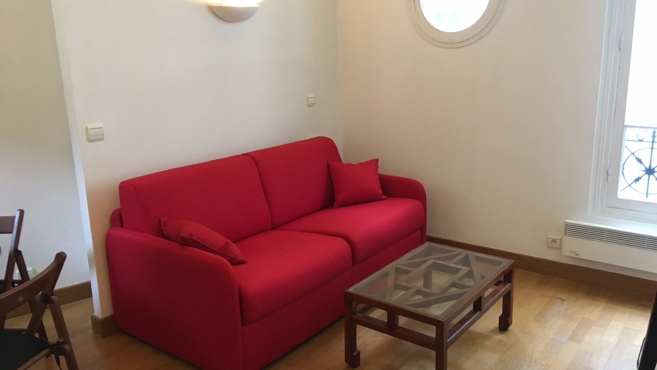Photo of Livingroom in Quartier des Grandes-Carrieres