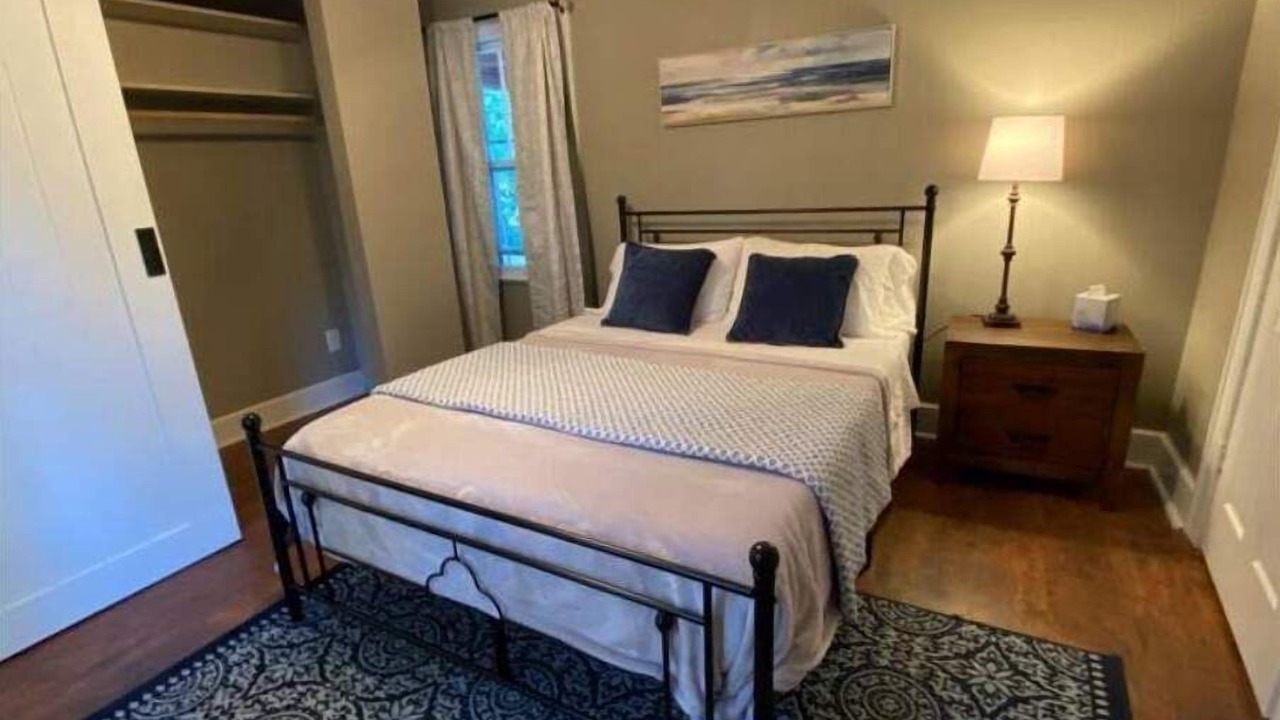 Photo of Bedroom in Lewisburg