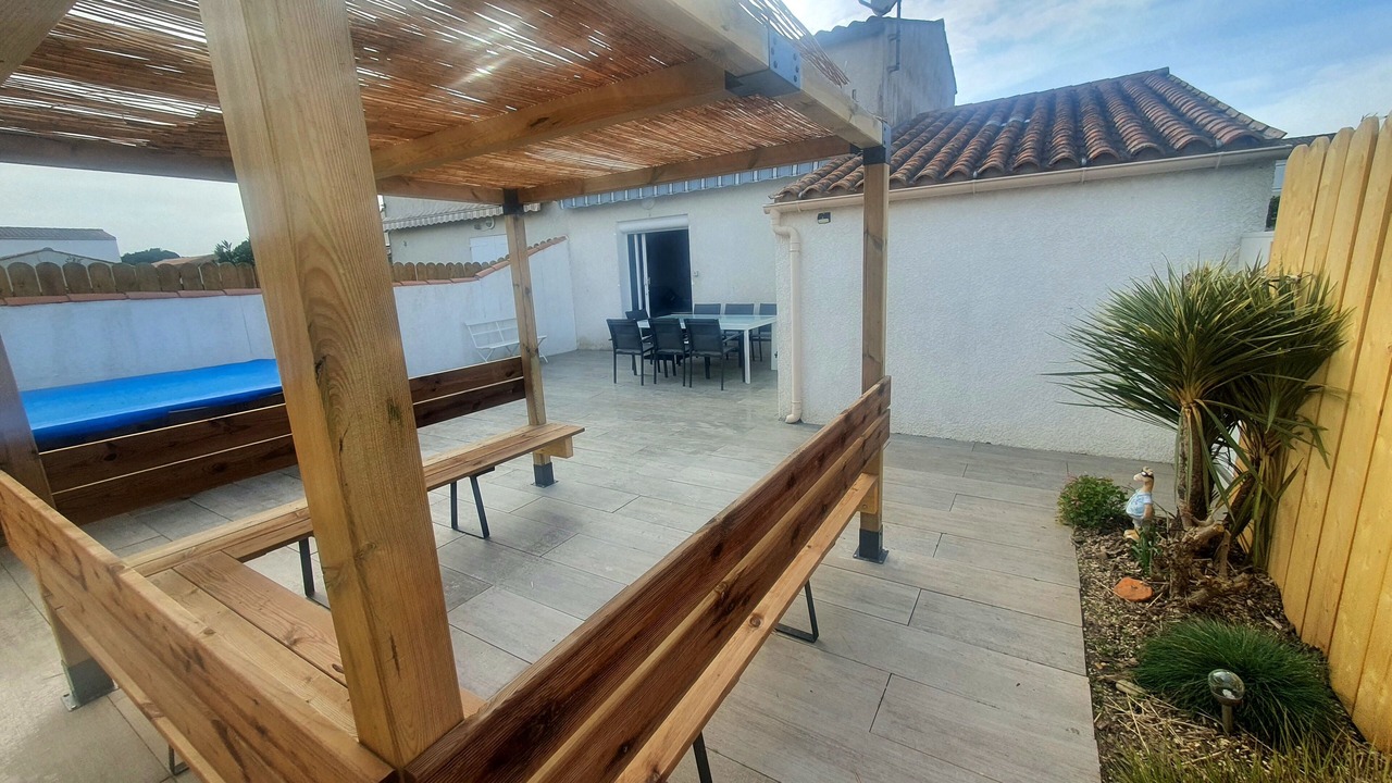 Photo of Outdoor in La Bree-les-Bains