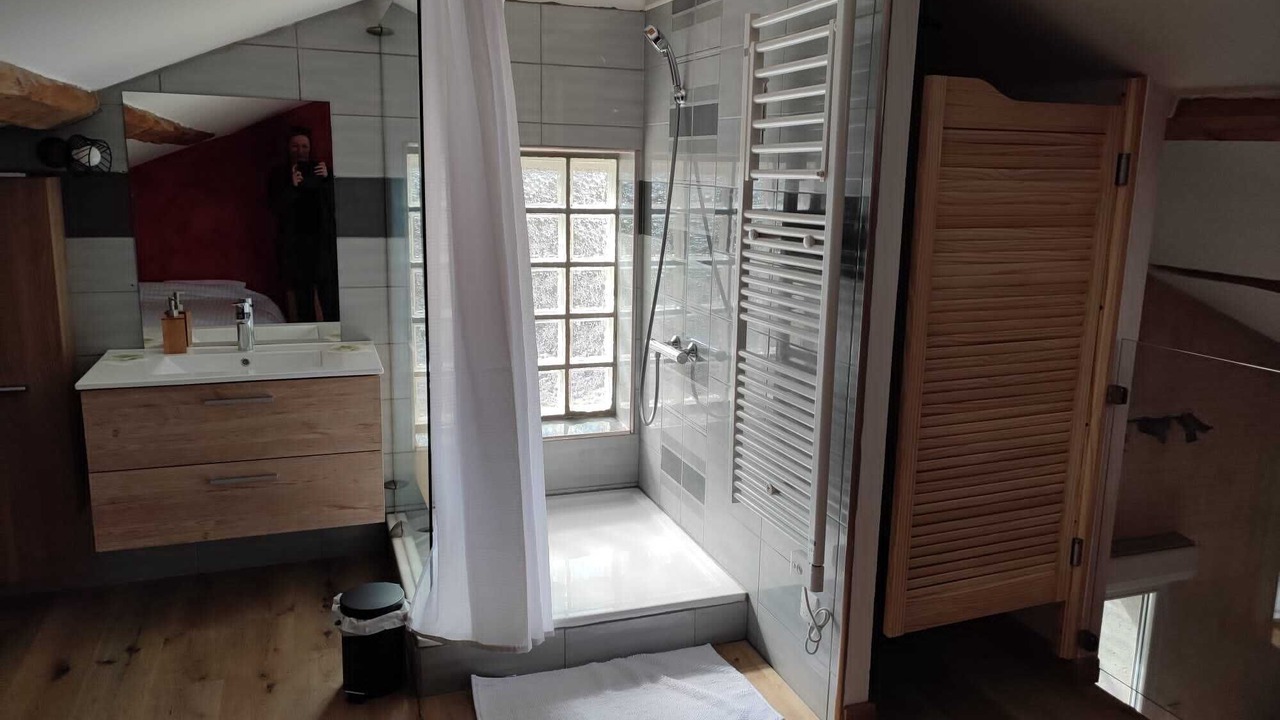 Photo of Bathroom in Verdun-sur-Garonne