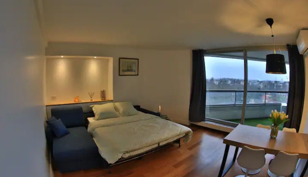 Photo of Bedroom in Puteaux