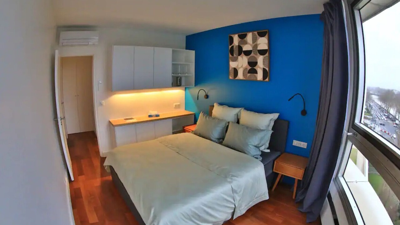 Photo of Bedroom in Puteaux