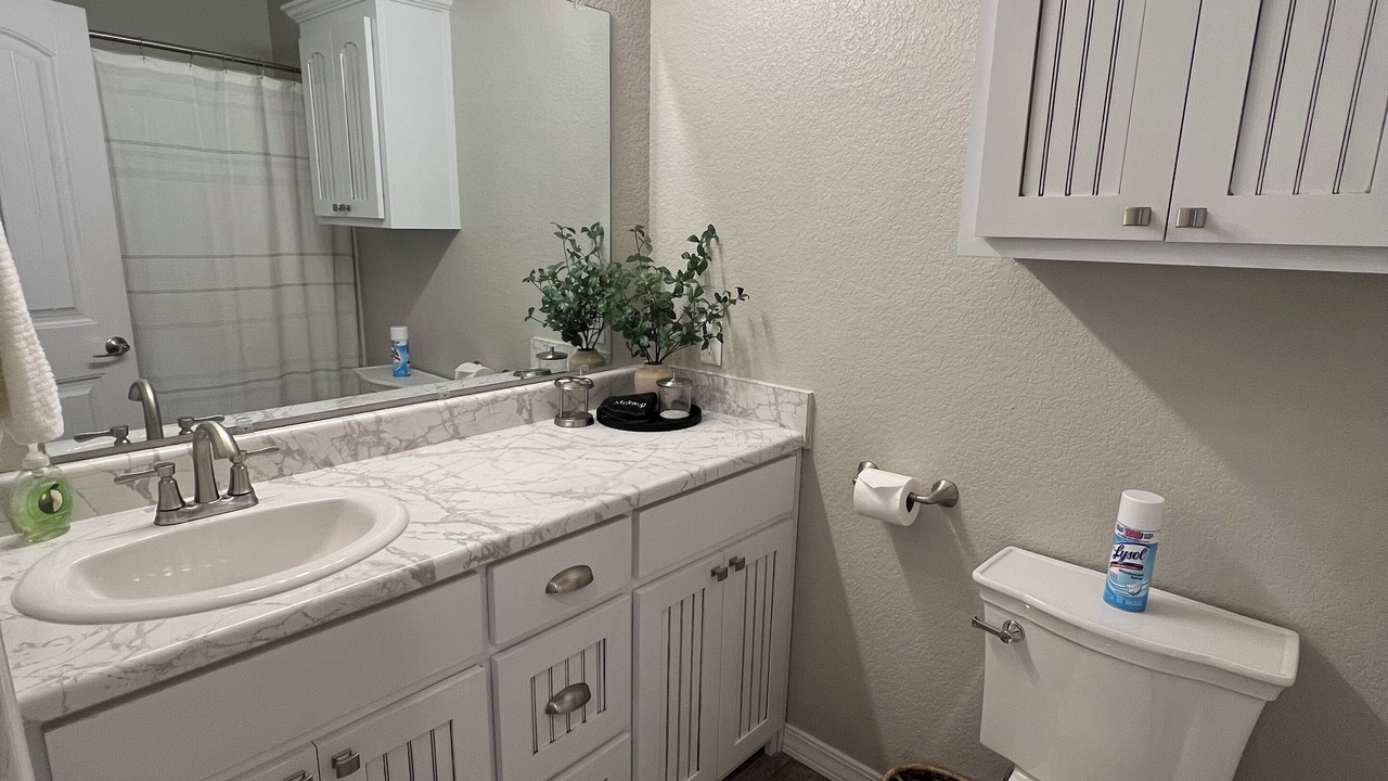Photo of Bathroom in Vian