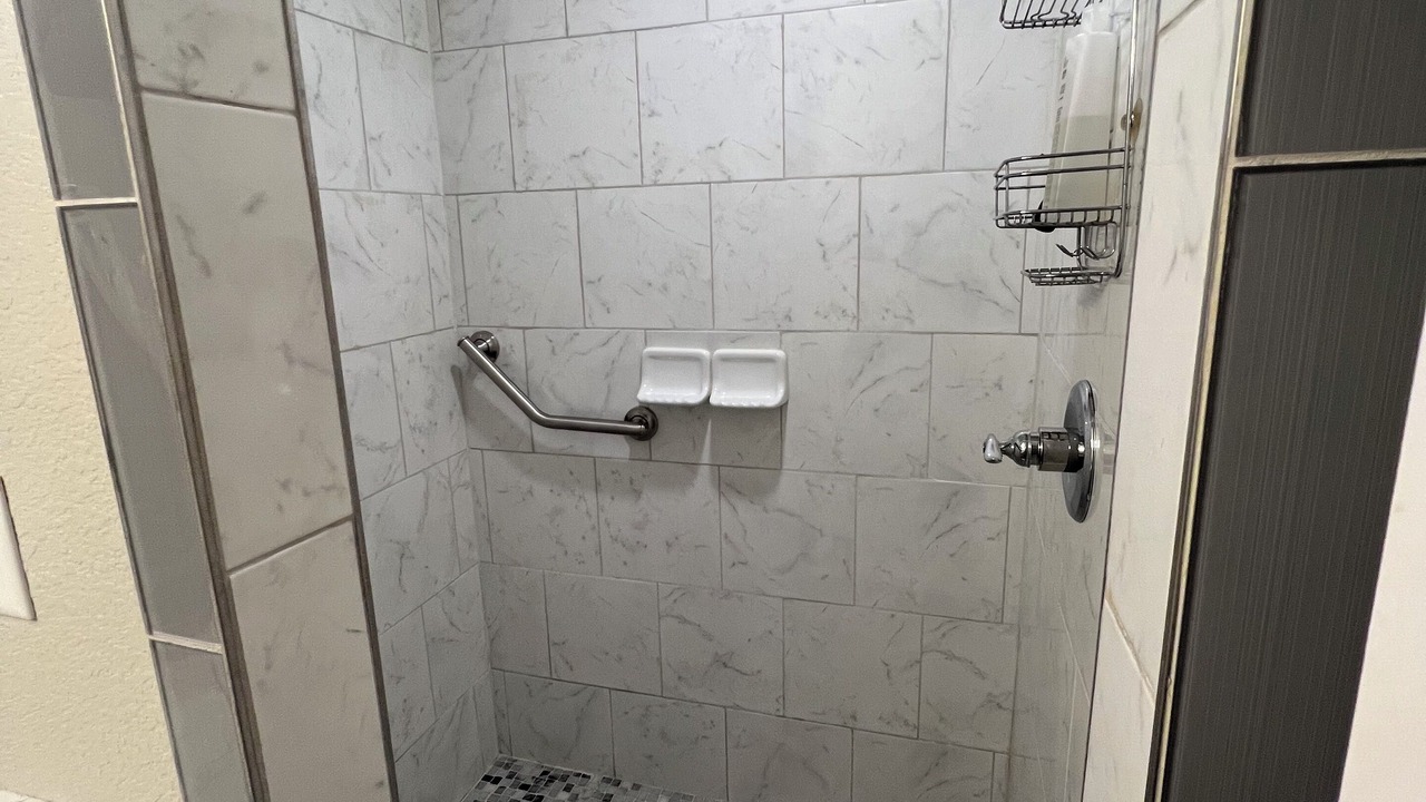 Photo of Bathroom in Vian