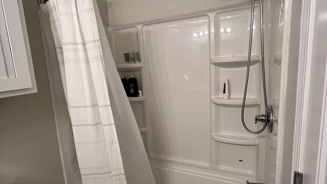 Photo of Bathroom in Vian