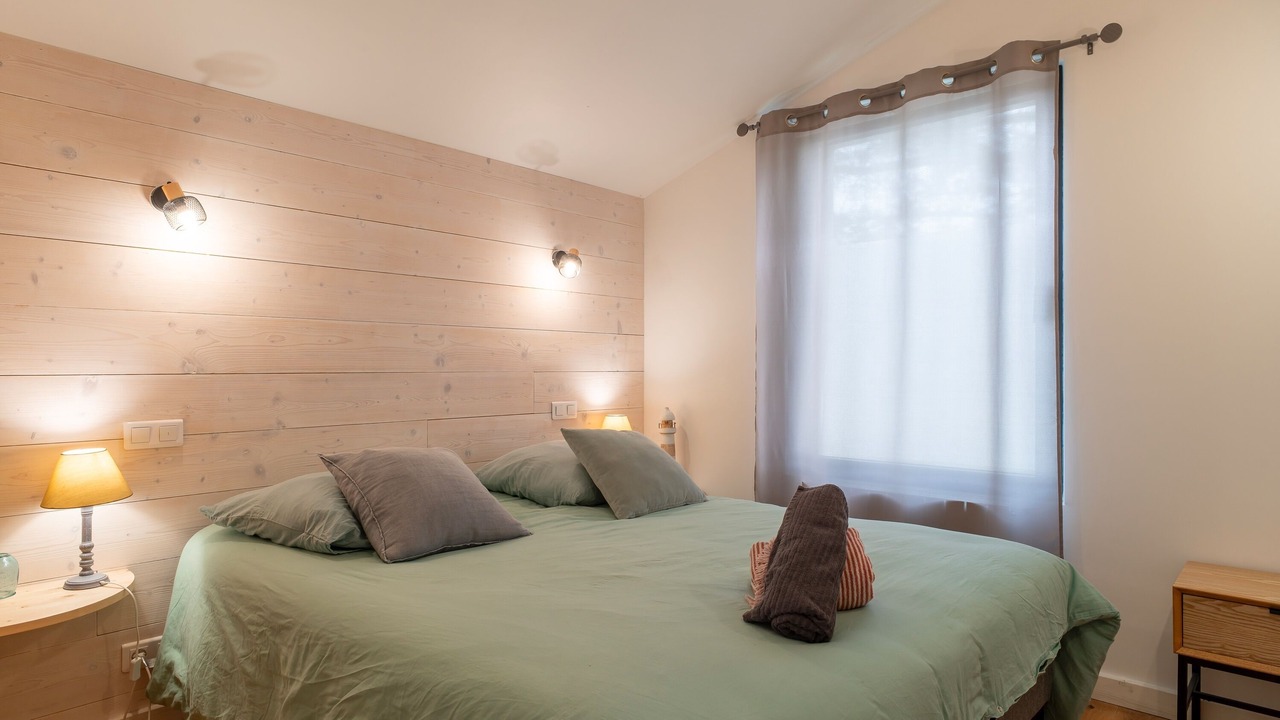 Photo of Bedroom in Locmaria